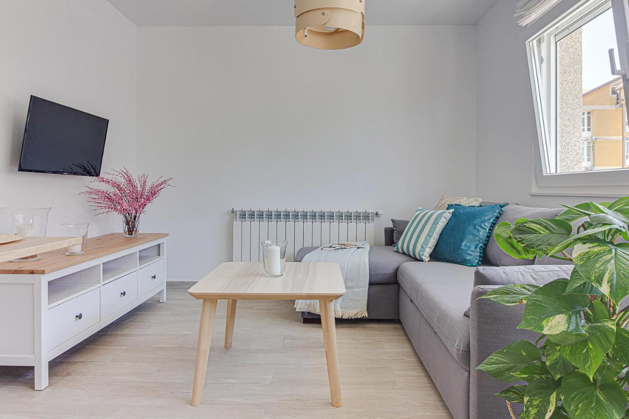 Apartamentos Playa De フィニステレ エクステリア 写真